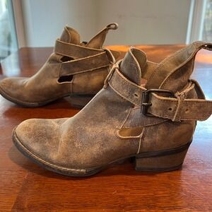 Very Volatile Los Angeles Brown Leather Ankle Booties Women's Size 7